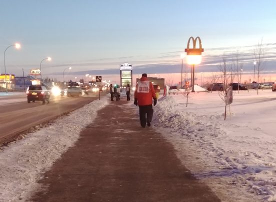 Saskatoon Co-op workers walking the picket line in freezing temperatures, 2019