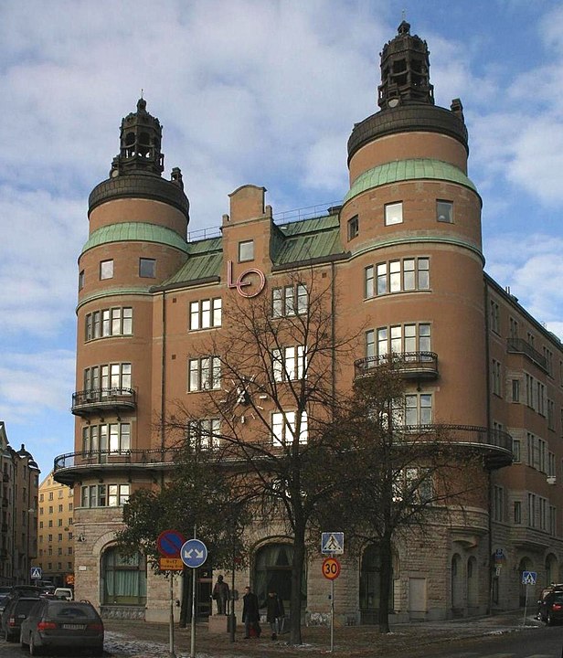 "LO Borgen," headquarters of the Swedish trade union confederation LO © Soman, 2006 | Wikimedia Commons